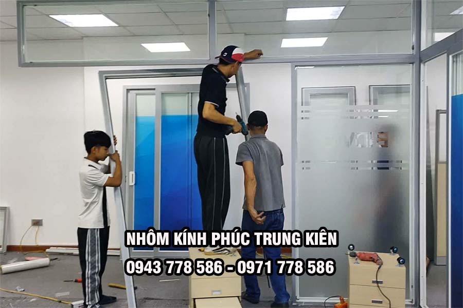 loi-ich-thu-mua-cua-nhom-kinh-cu